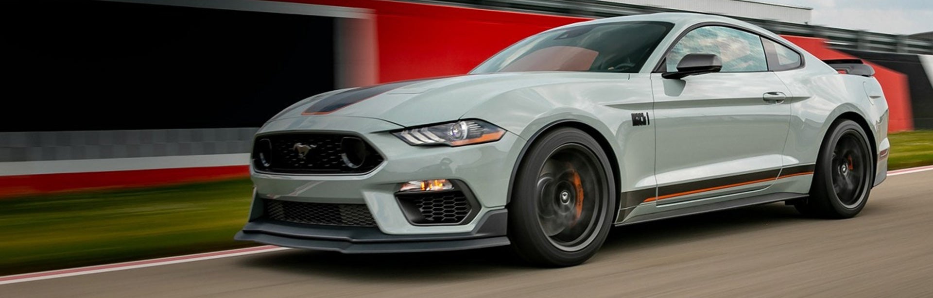 2022-mustang