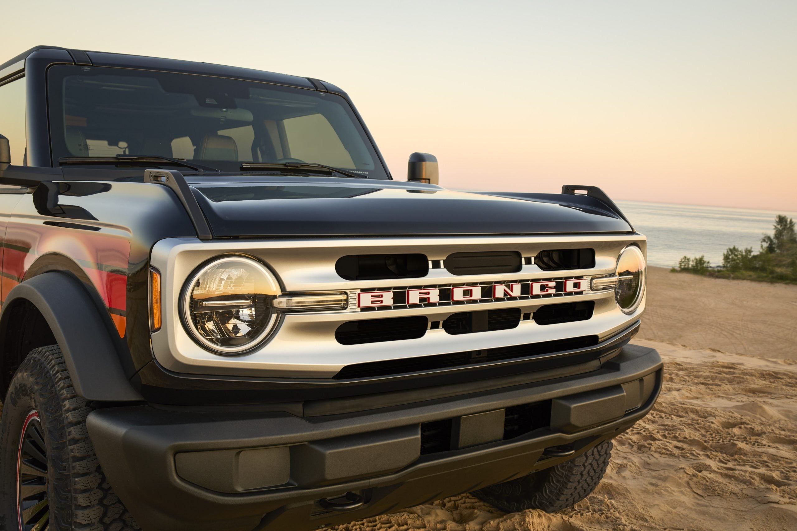 Ford Bronco vs Bronco Sport