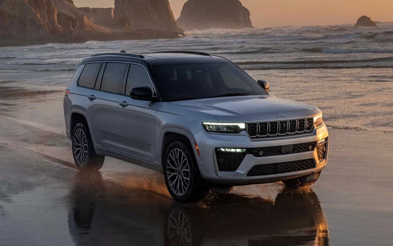 Is the 3-row 2026 Jeep Grand Cherokee L right for families around Downingtown, PA?