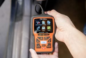 checking-car-computer