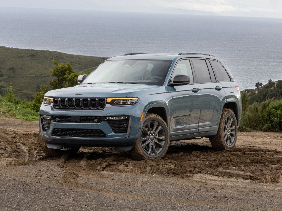 2026 Jeep Grand Cherokee Buyer's Guide: Is It the Right SUV for Evansville Commuters?