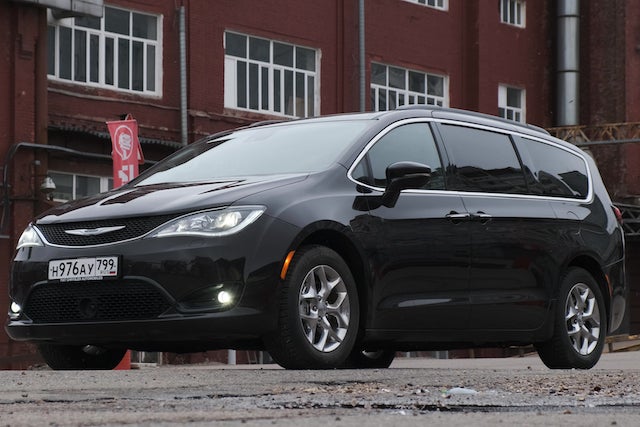 The 2023 Chrysler models 300 and Pacifica both offer classic interior and exterior designs as well as a powerful performance.