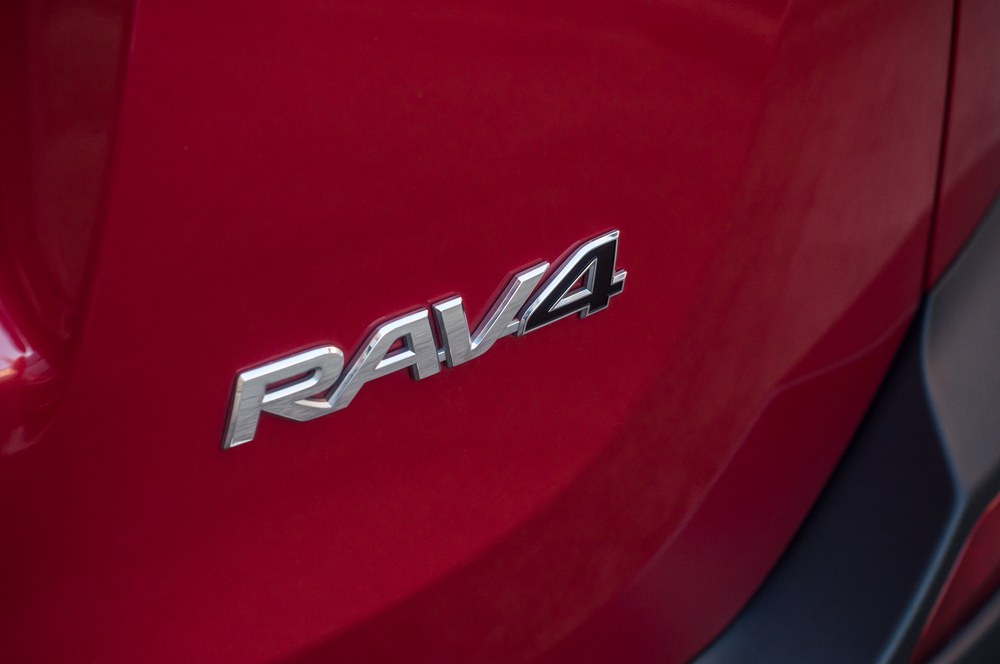 6_Great_Features_of_the_2021_Toyota_RAV4_637454419742988995