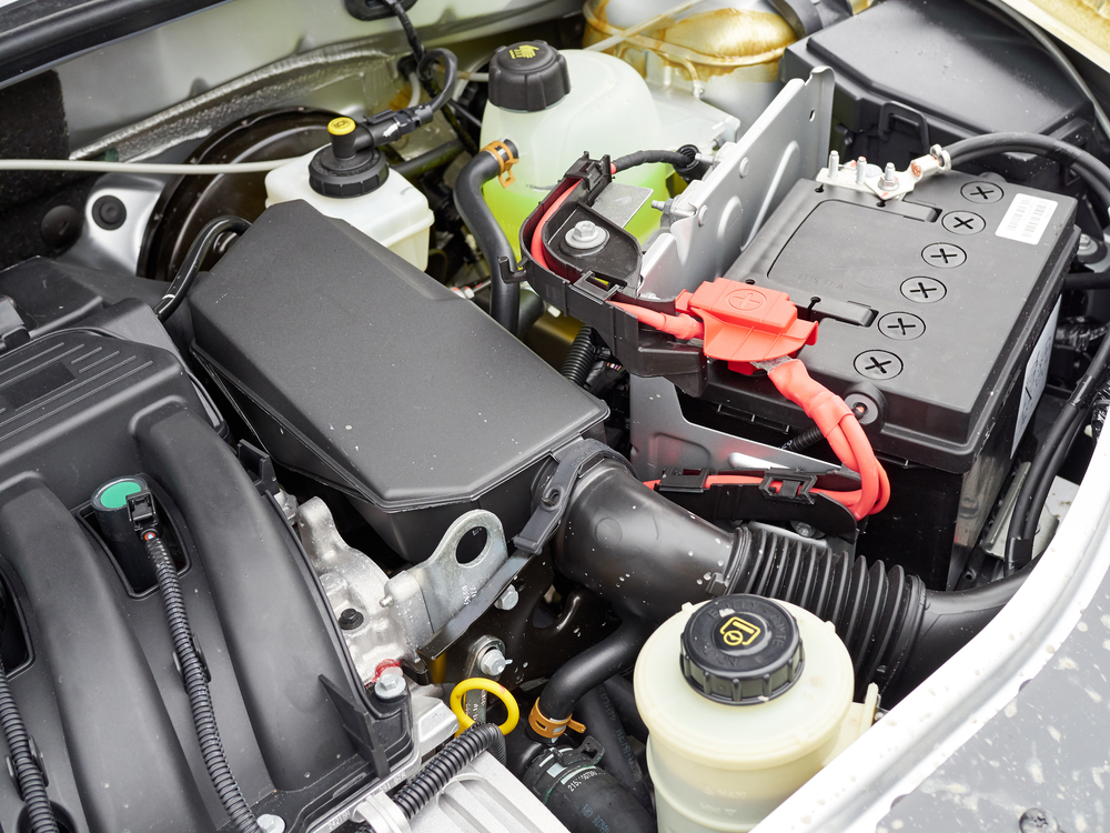4_Ways_to_Tell_When_You_Need_a_New_Car_Battery_637559925817135404