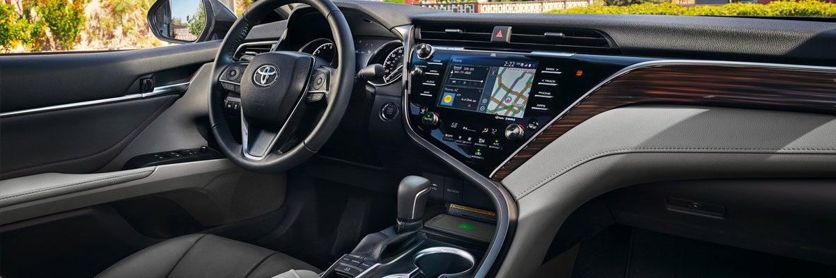 2018 Toyota Camry Interior Hialeah FL