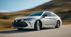 White 2019 Toyota Avalon | Fox Toyota of El Paso in El Paso, TX