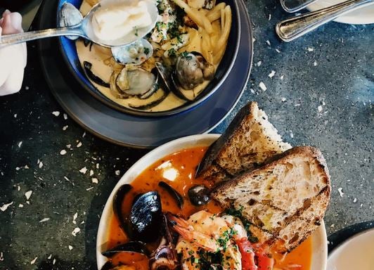 Places for Clam Chowder in Boston MA | Seafood Restaurants in Boston MA