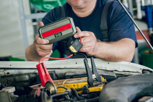 How To Charge Your Car Battery Pensacola FL World Ford Pensacoal
