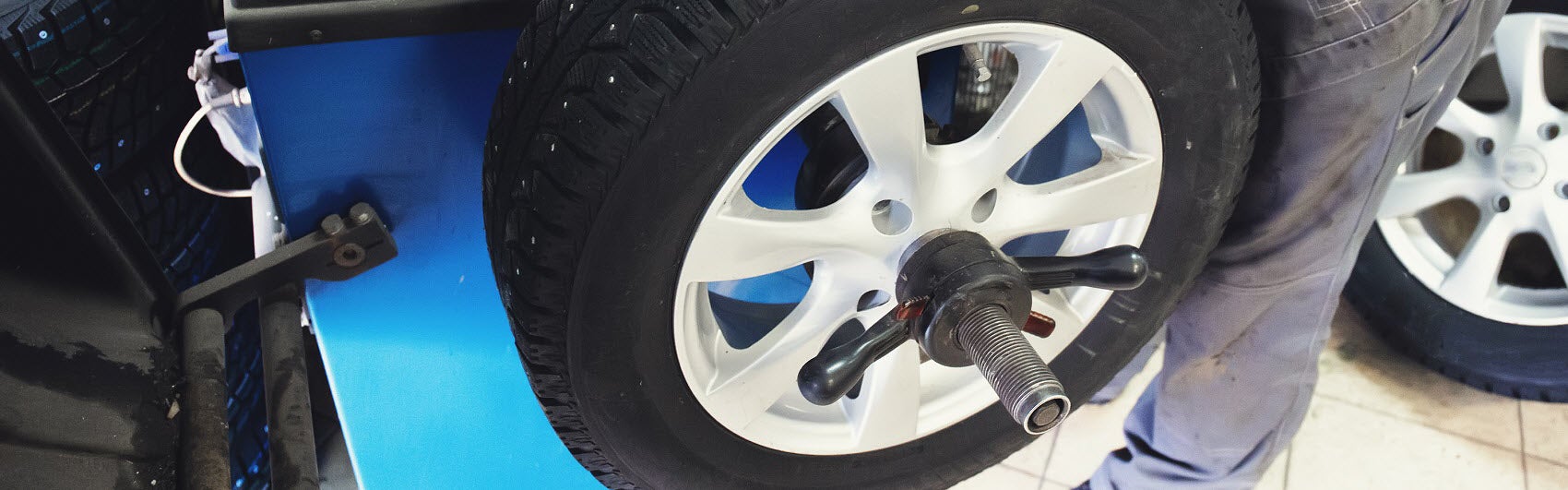 Difference Between Tire Balance & Alignment | Bohn Ford