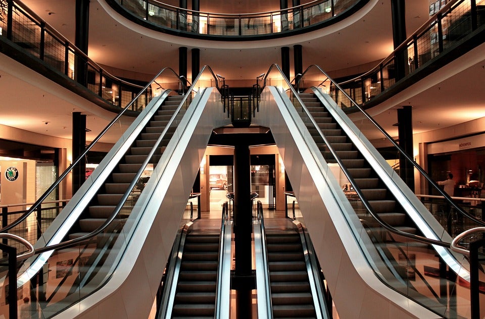 escalator-283448_960_720