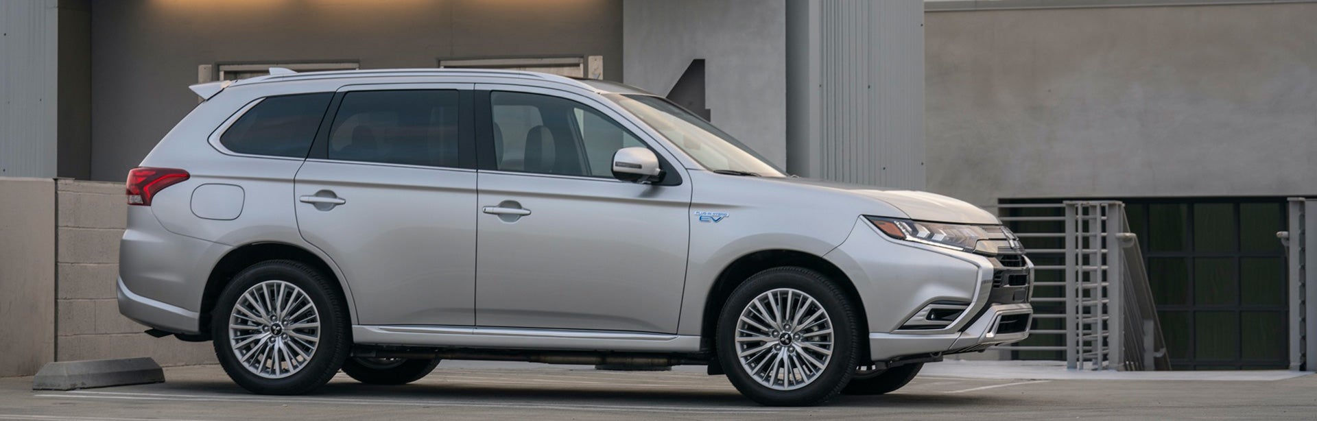 2020-outlander-phev