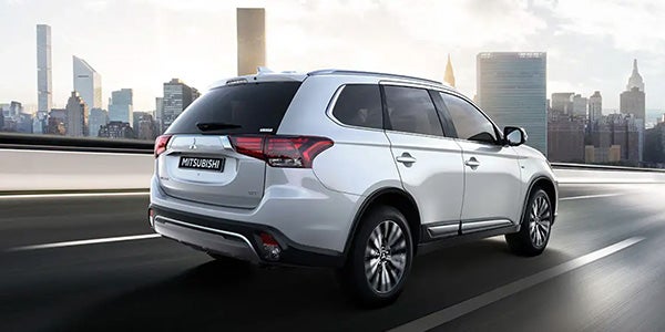  2020 Mitsubishi Outlander performance