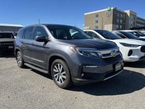 Exterior image of a used Honda Pilot