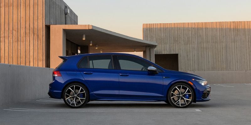 2023 Volkswagen Golf R design