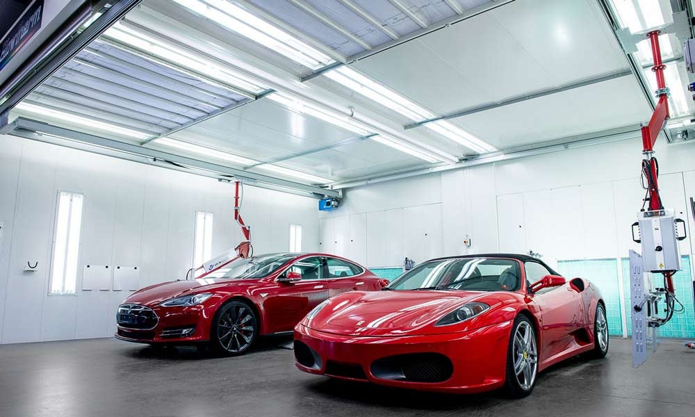 Honda of Hollywood Collision Center Car Paint Facility