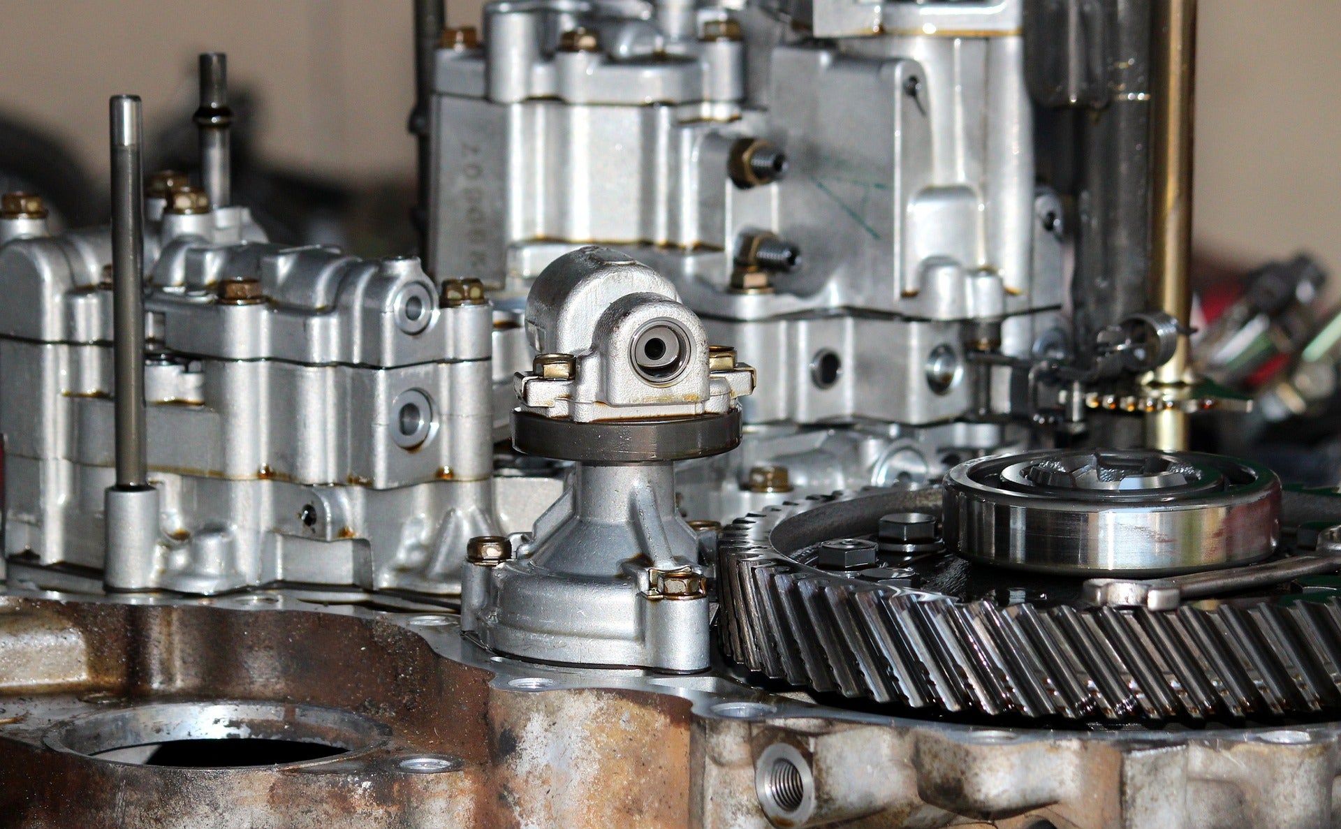 3 Engine Problems You Should Always Repair at Your Chrysler Dealer