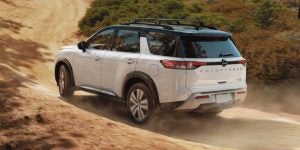 White 2023 Nissan Pathfinder