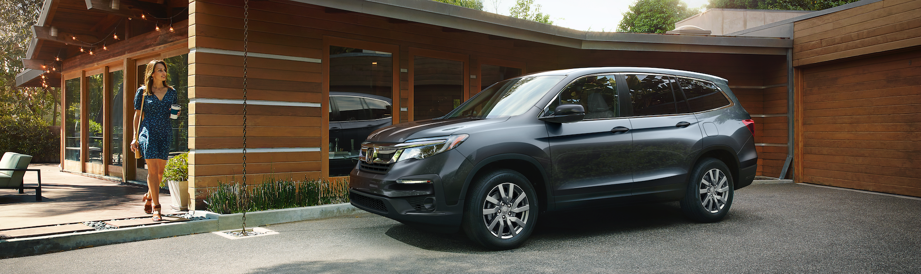 2021 Honda Pilot Parked in the Driveway
