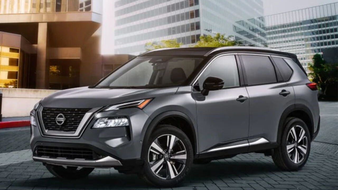 2022 Nissan Rogue Sport parked near Stuart, FL downtown area.