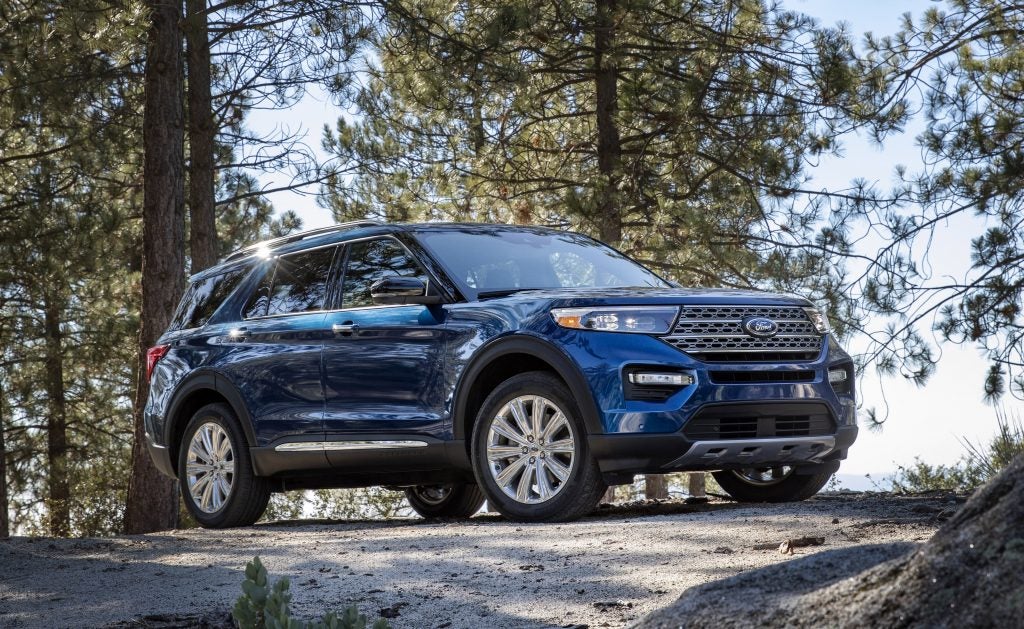 2-Ford-Explorer-Limited