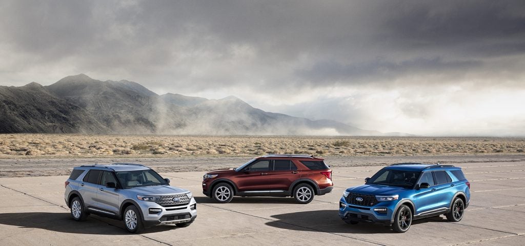 2020-ford-explorer-family