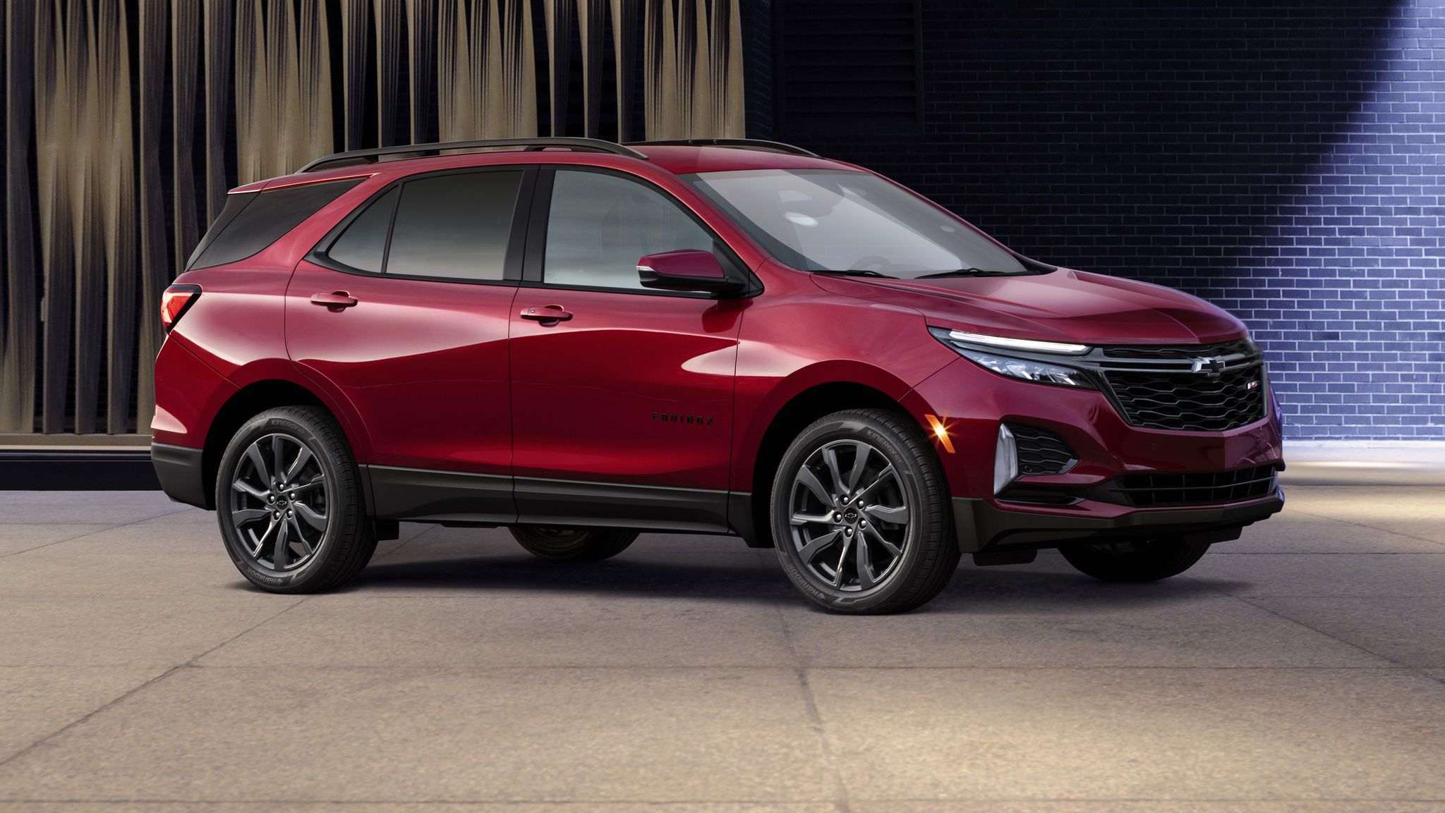 2022 Chevrolet Equinox parked near Stuart, Fl downtown area