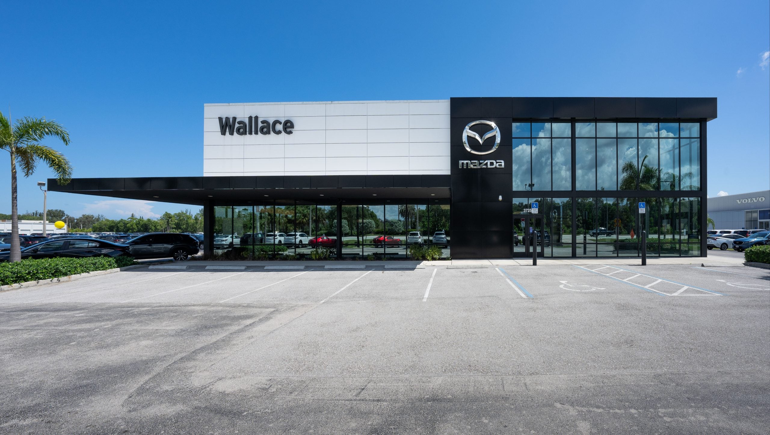 Wallace Mazda Dealership in Stuart, FL