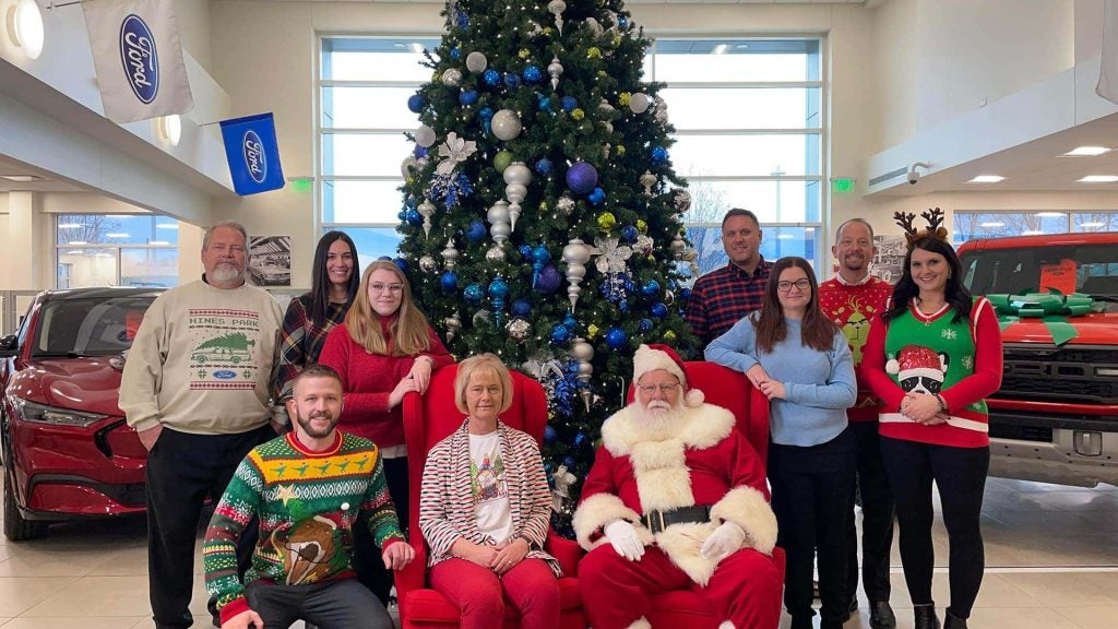 Santa’s Sleigh Stops at the Park