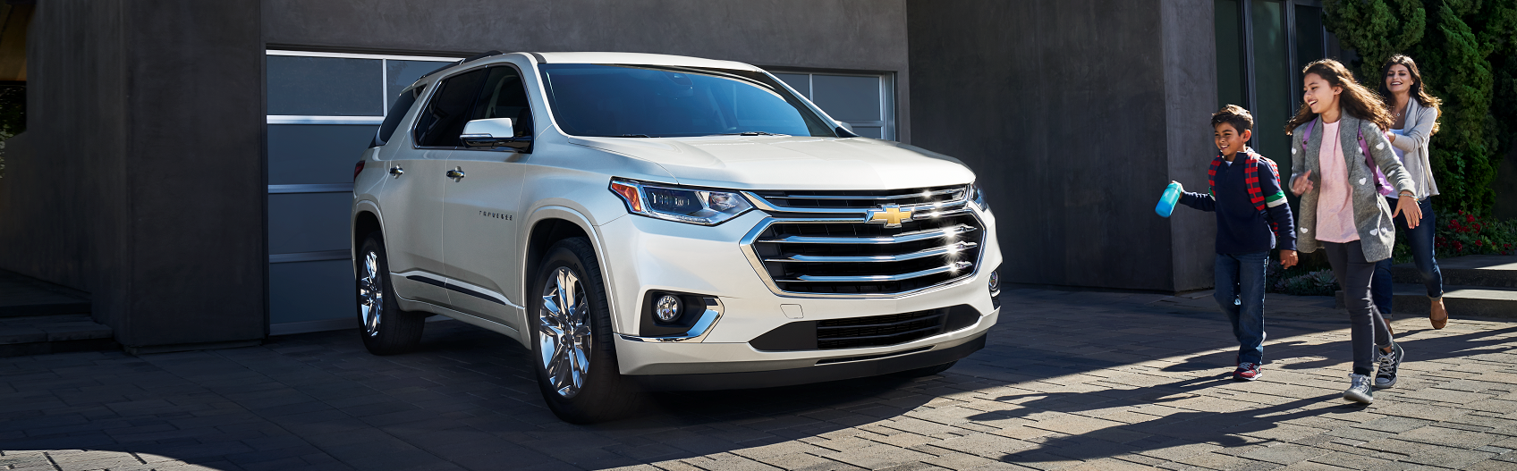 Chevy Traverse vs Buick Enclave New Hudson