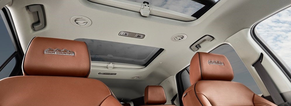 Chevy Traverse Interior Cabin Features 