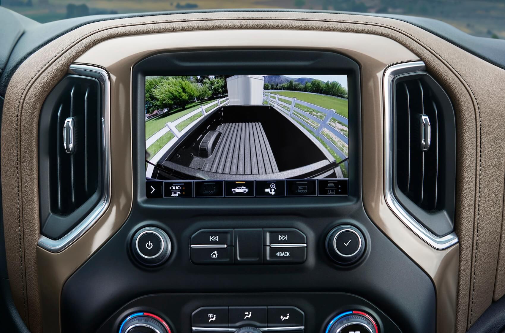 2021 Chevy Silverado 1500 Interior Tech