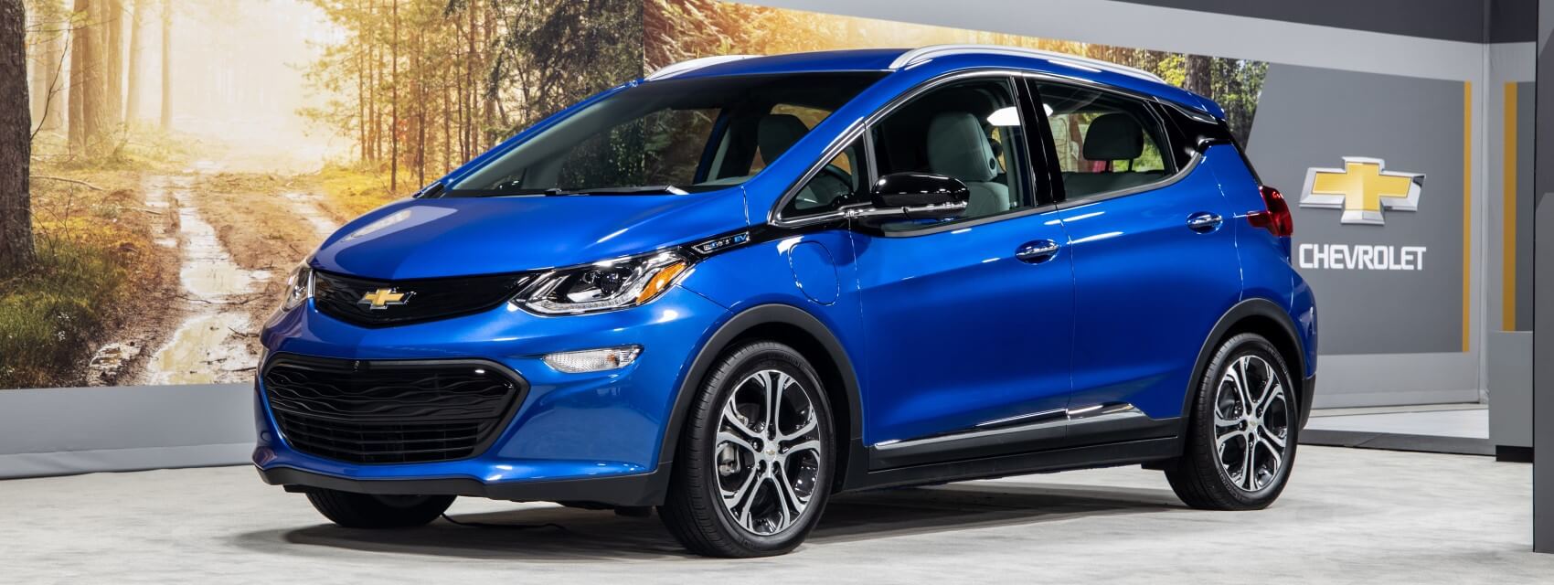 Chevy Bolt Lease Deals Whitehall, OH Mark Wahlberg Chevrolet of Columbus