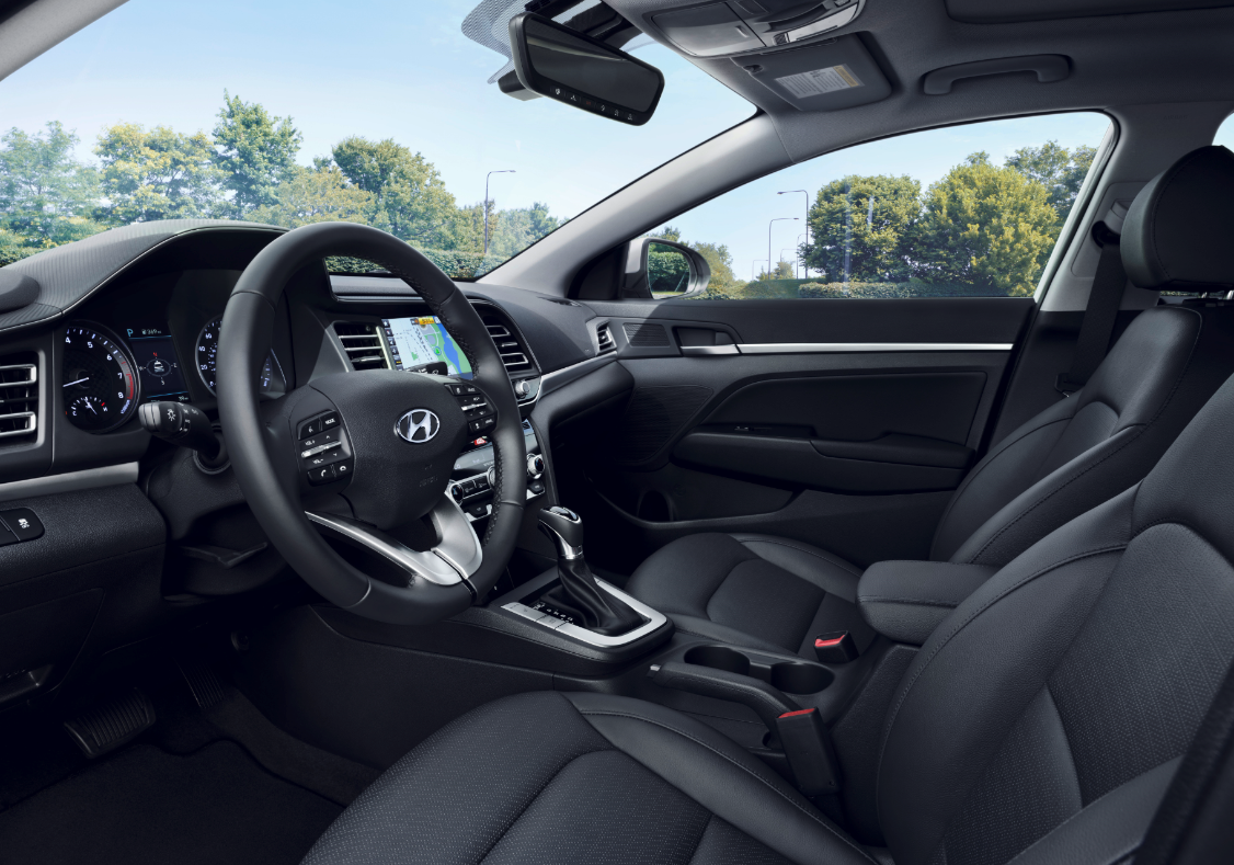 2019 Hyundai Elantra interior