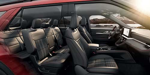 Ford Explorer Cabin