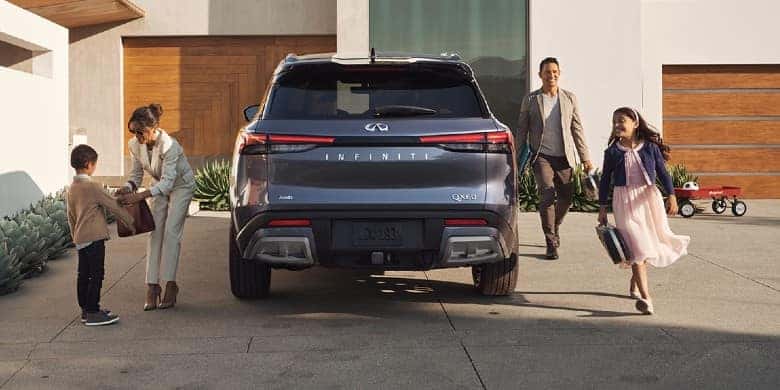 Rear exterior of the 2023 INFINIT QX60