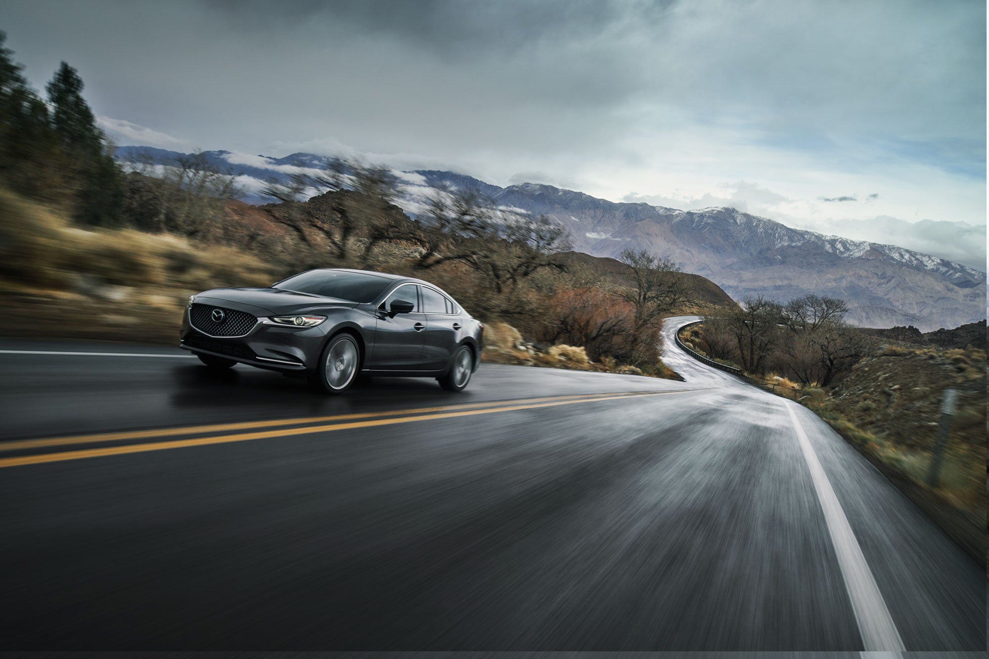 MY19_Mazda6_Brochure_exterior_skyactivspread_038-4_r3