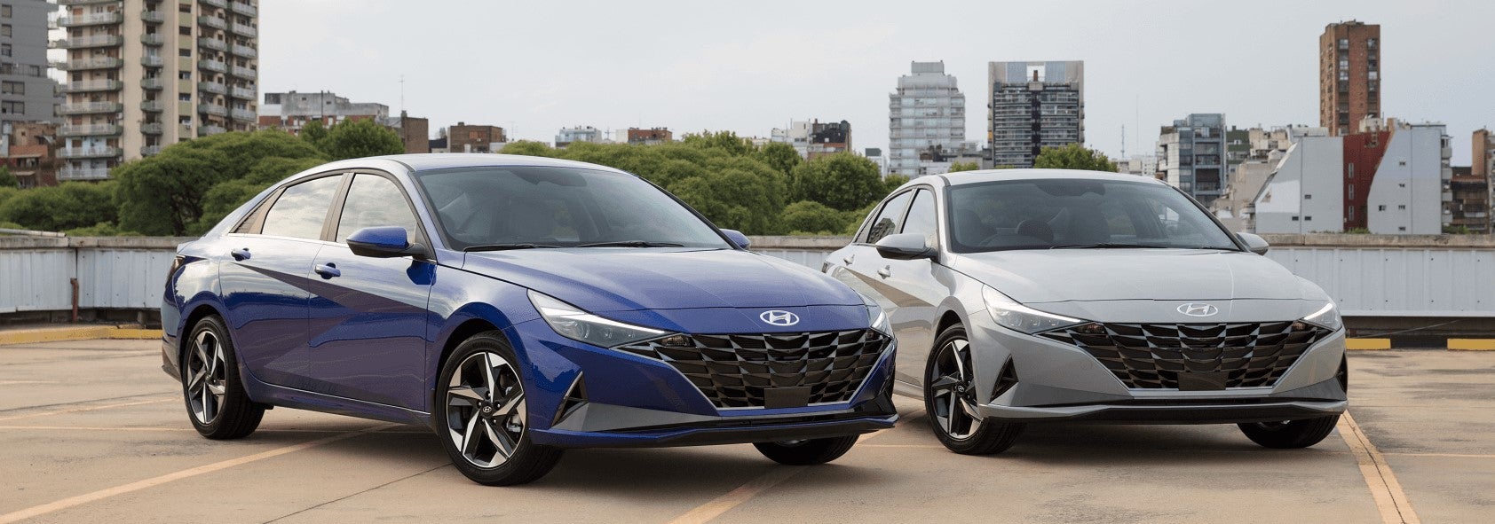 Hyundai Elantra vs Toyota Camry New Hudson MI
