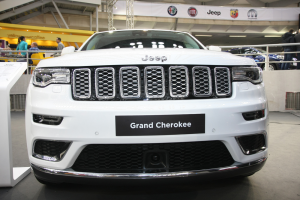 2020 Jeep Grand Cherokee Test Drive