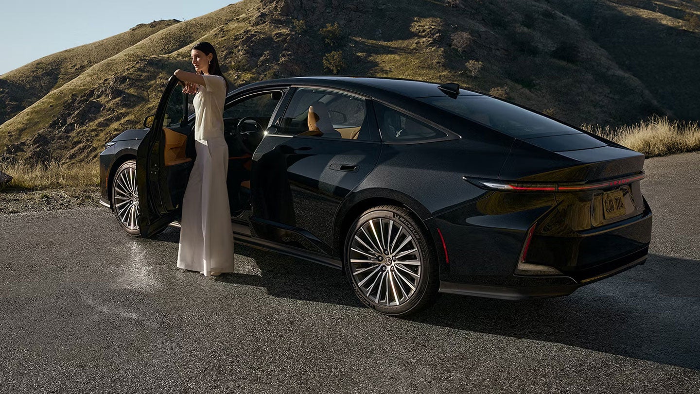 Lexus Sedans for Sale in Kingsport, TN - Lexus of Kingsport