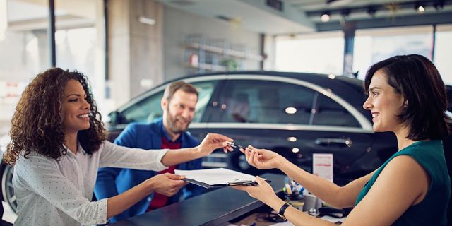 A South Florida Couple with Bad Credit is purchasing a vehicle at Wallace Auto Group.