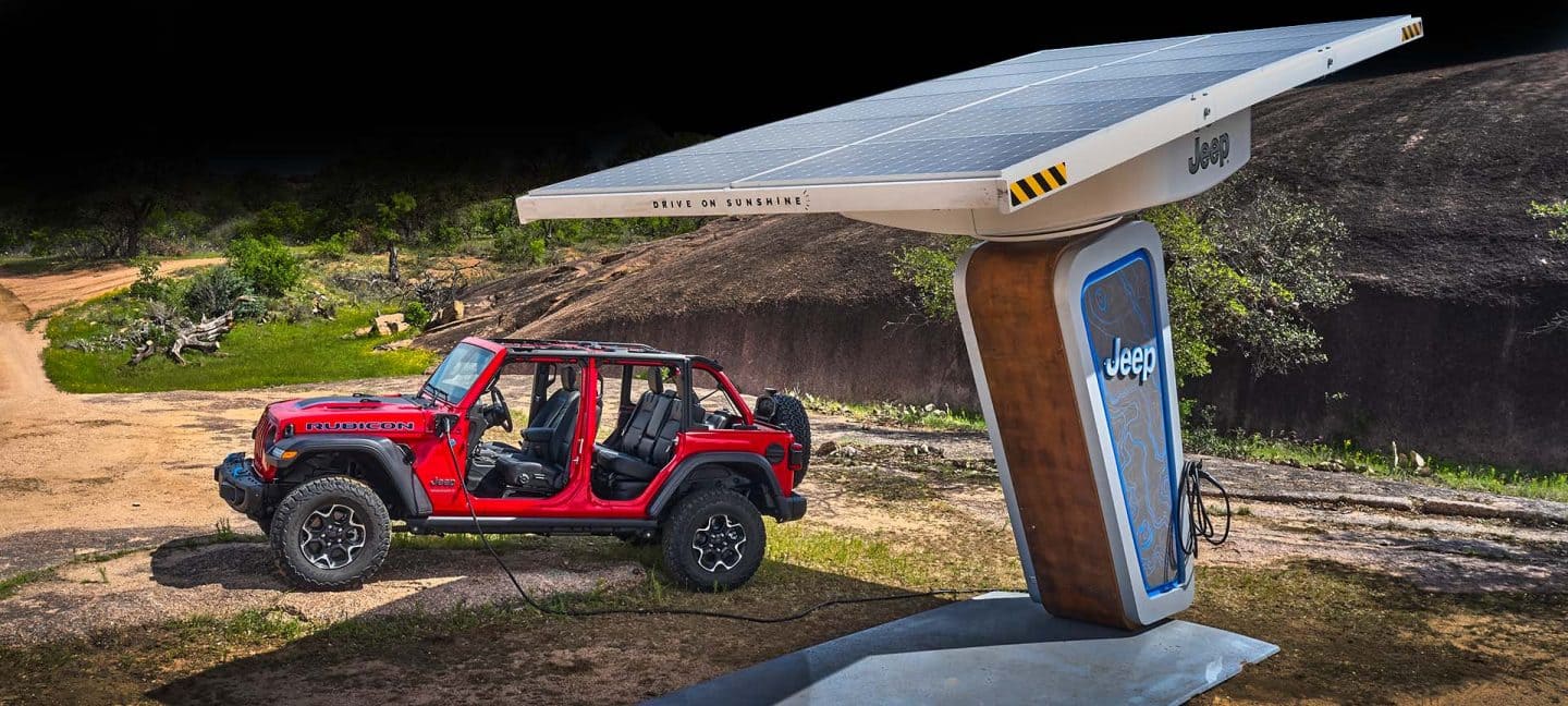 Jeep Wrangler 4XE Solar Charging Station MY23 Wrangler 4xe Hero Solar Power Charging Station