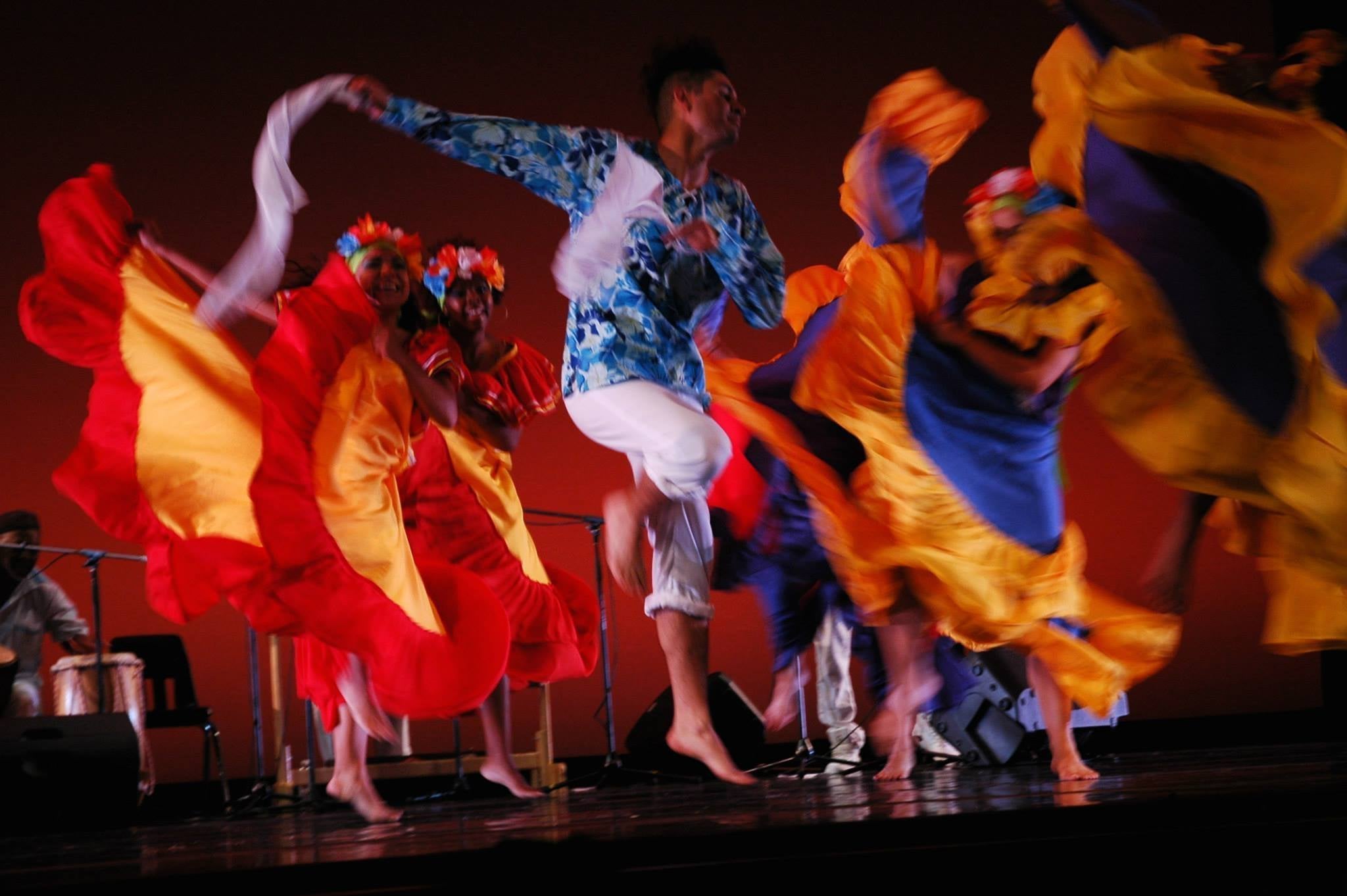 MACLA/Movimiento de Arte y Cultura Latino Americana