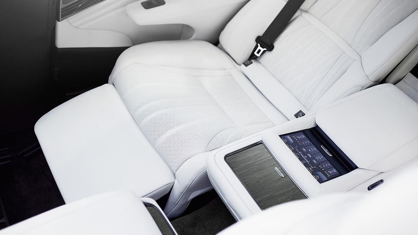 2024 Lexus LS Interior