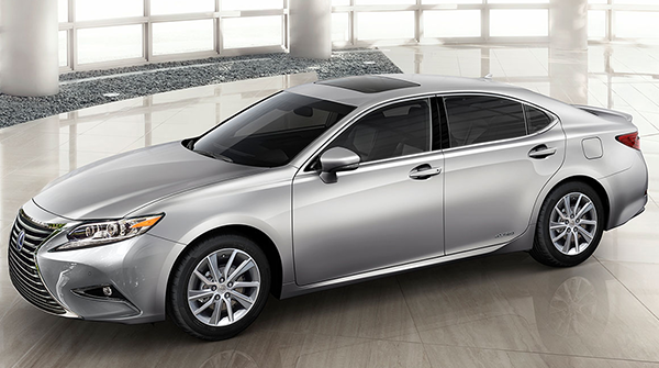 Review: 2018 Lexus ES 300h