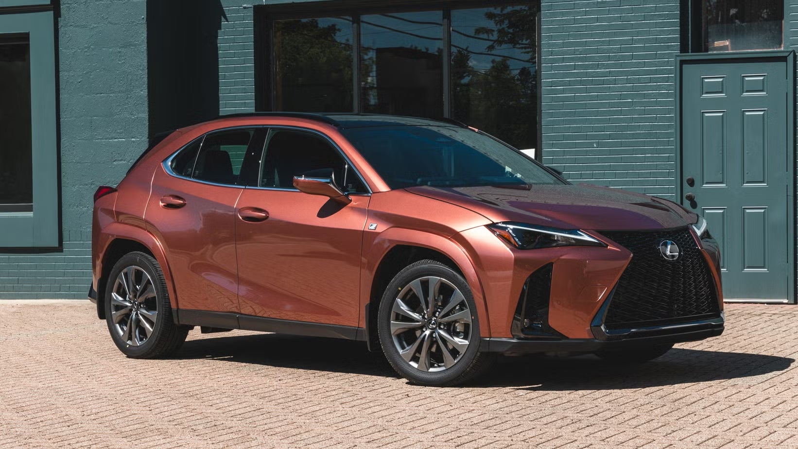 2025 Lexus UX