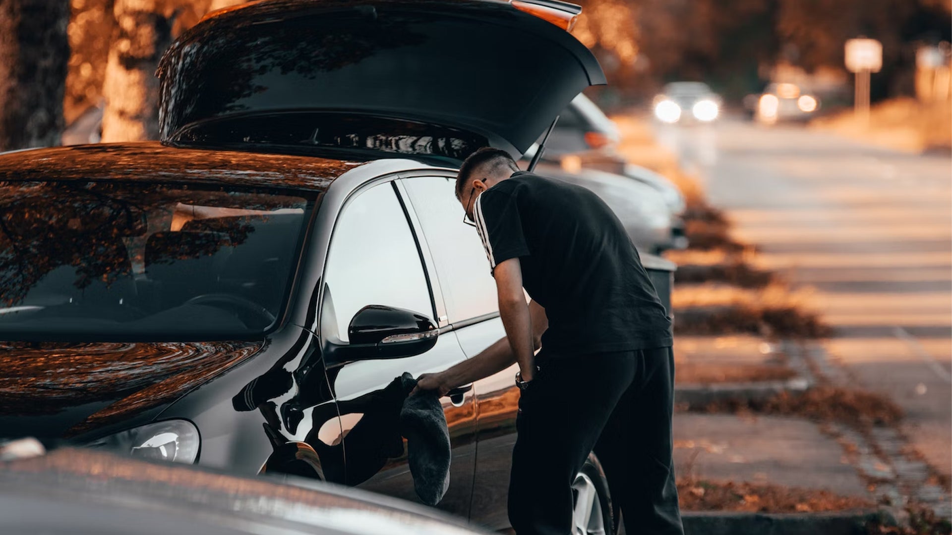 A-Man-Cleaning-A-Car