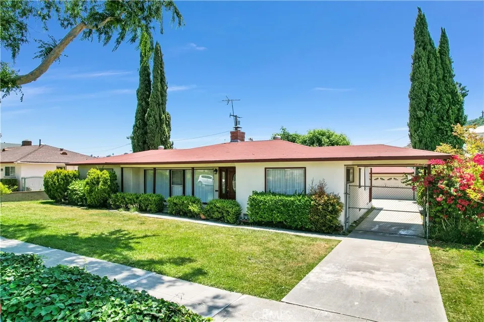 Midwick Tract House