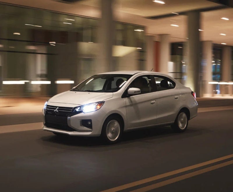 2024 Mitsubishi Mirage G4 vs 2024 Nissan Versa near Grand Blanc, MI