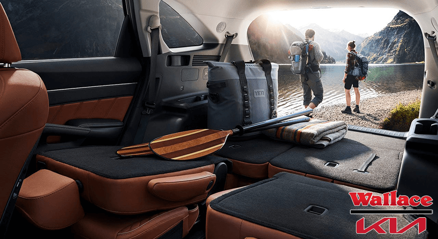Spacious room inside the trunk area inside the 2022 Kia Sorento.