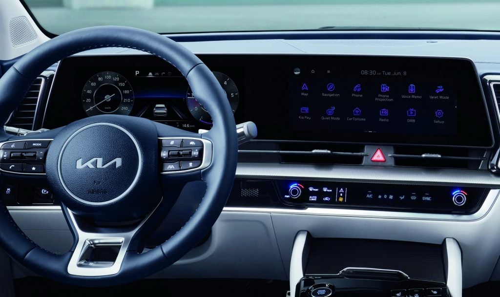 2023 KIA Sportage Infotainment System